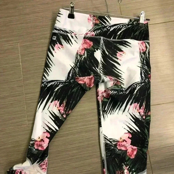 Fabletics Gaviota legging - Picture 3 of 5